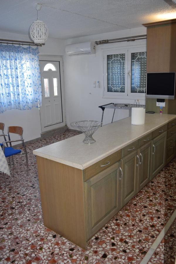 Venetsanou Ketsea 77 Apartman Kalamáta Kültér fotó